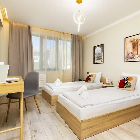 Apartmán Desi's | Large 3br Next To Old Town & Kapana *