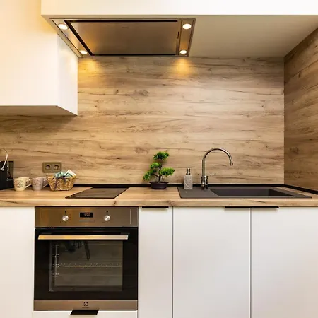 Apartmán Desi's | Large 3br Next To Old Town & Kapana *