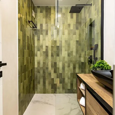 Apartmán Desi's | Large 3br Next To Old Town & Kapana
